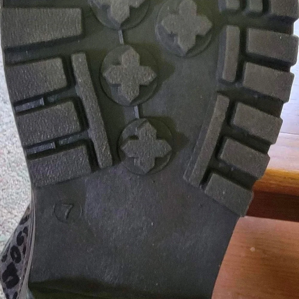 In Charge Boot - Picture 7 of 7